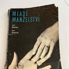 Kniha Mladé manželství vyšla poprvé v roce 1970 a způsobila velký poprask díky své otevřenosti v otázkách sexuality. 