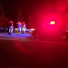 Policisté dorazili na místo krátce před půlnocí.