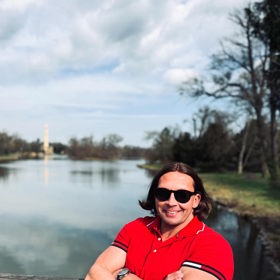 Kulturistka Věra Mikulcová vyniká osvalenou postavou, se kterou vyhrává fitness soutěže. 