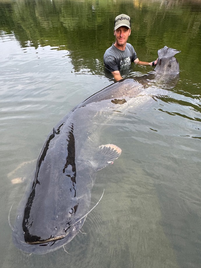 FOTO: Jakub Vágner chytil sumce na Vranovské přehradě. – stránka 3