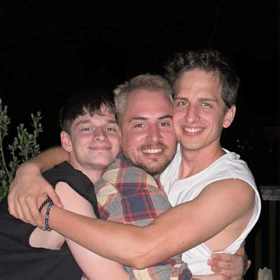 Všechny tři syny spojuje láska k muzice - mají to v genech.