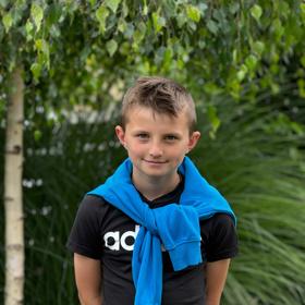 Vnuk Jiřího Krampola Alex.