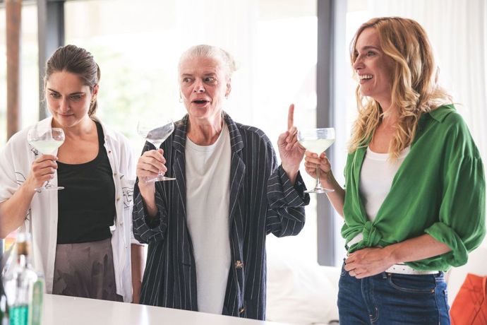 FOTO: V rámci  Empathic Film Festivalu bude promítán film Pod parou. – stránka 4