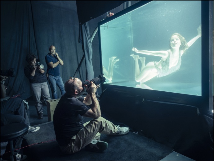 FOTO: Eva Herzigová v akvárium. – stránka 3