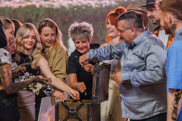 FOTO: Farma Česko má svou hrdinku! – stránka 14