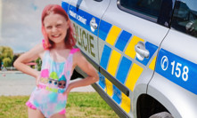 Policie pátrá po devítileté holčičce.