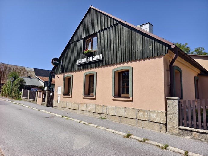FOTO: Restaurace Ořechovka ukončila ke konci roku 2024 provoz. – stránka 117
