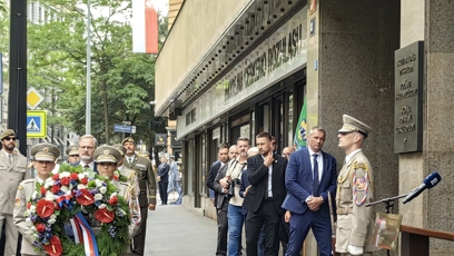 FOTO: Akt k uctění 21. srpna.