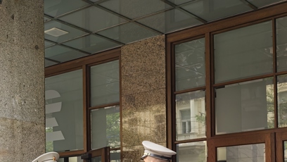 FOTO: Na místě se pokládaly věnce.