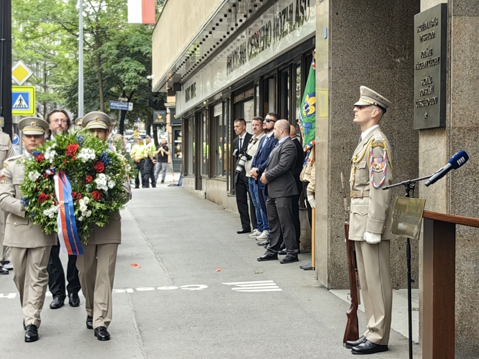 FOTO: Vzpomínková akce 21. srpna. – stránka 38