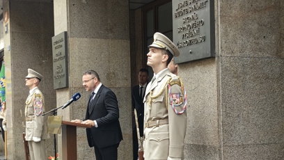 FOTO: Vzpomínková akce před rozhlasem.