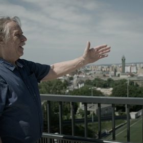 Drsná Ostrava, jemná poezie. Nohavicův životní film jde do kin