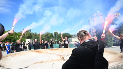 FOTO: Poslední rozloučení s Jiřím Krampolem ve strašnickém krematoriu.