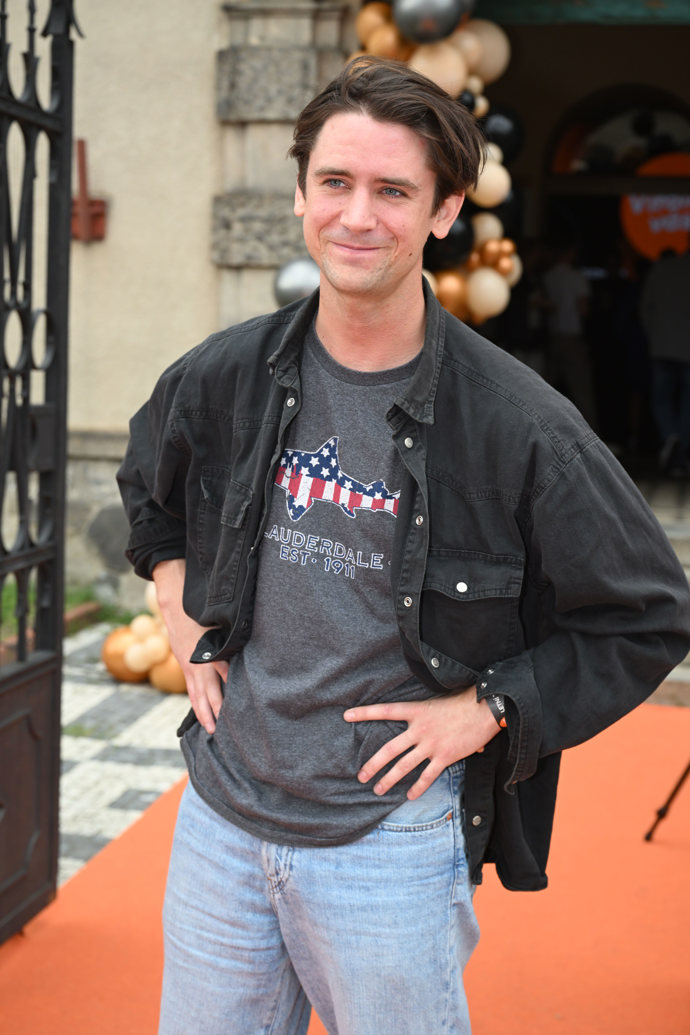 FOTO: Osobnosti na party televize Prima. – stránka 159