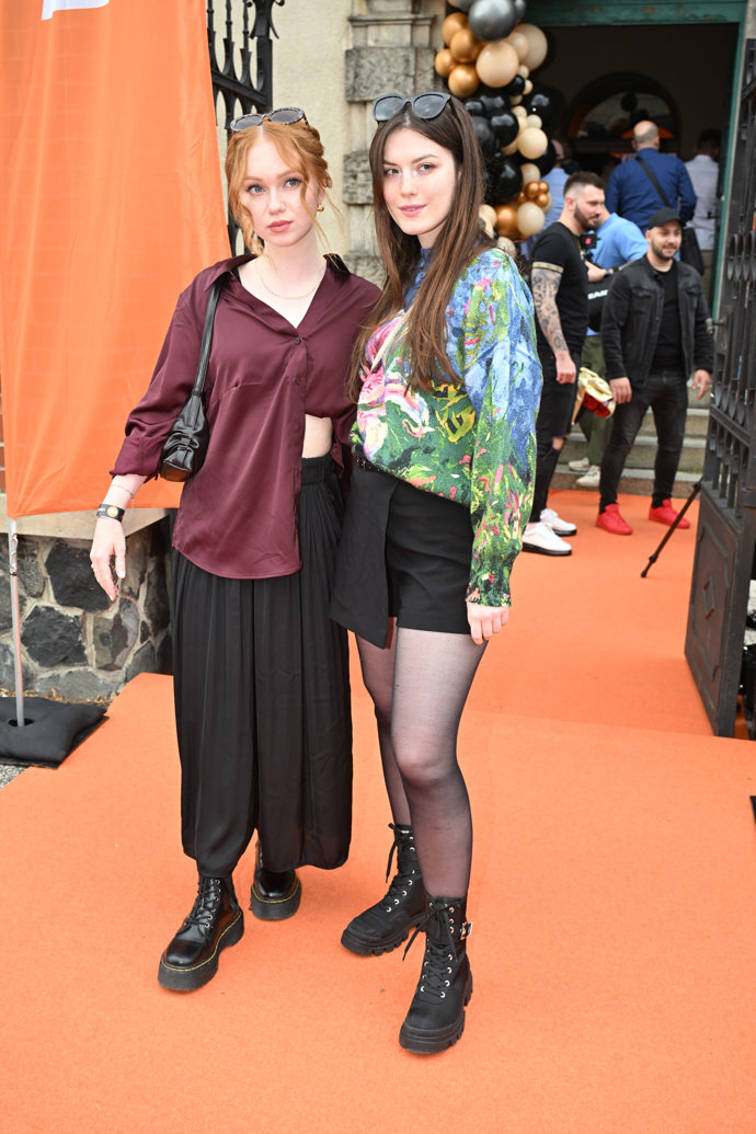 FOTO: Herečka Sára Korbelová na party Primy. – stránka 6
