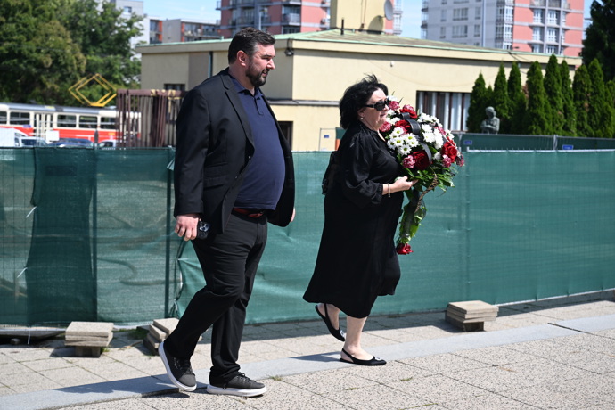FOTO: Dorazil i režisér Tomáš Magnusek. – stránka 132