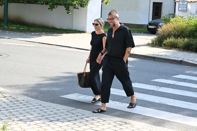 FOTO: Bořek Slezáček ukázal svou partnerku Žanetu Suchánkovou. – stránka 18