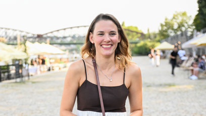 FOTO: Šárka Krausová dorazila v dobré náladě.