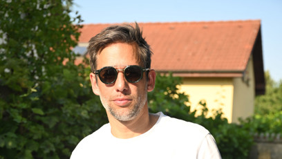FOTO: Janek Bartoška dorazil mezi lidi.