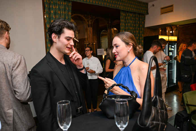 FOTO: Josef Trojan na premiéře filmu. – stránka 15
