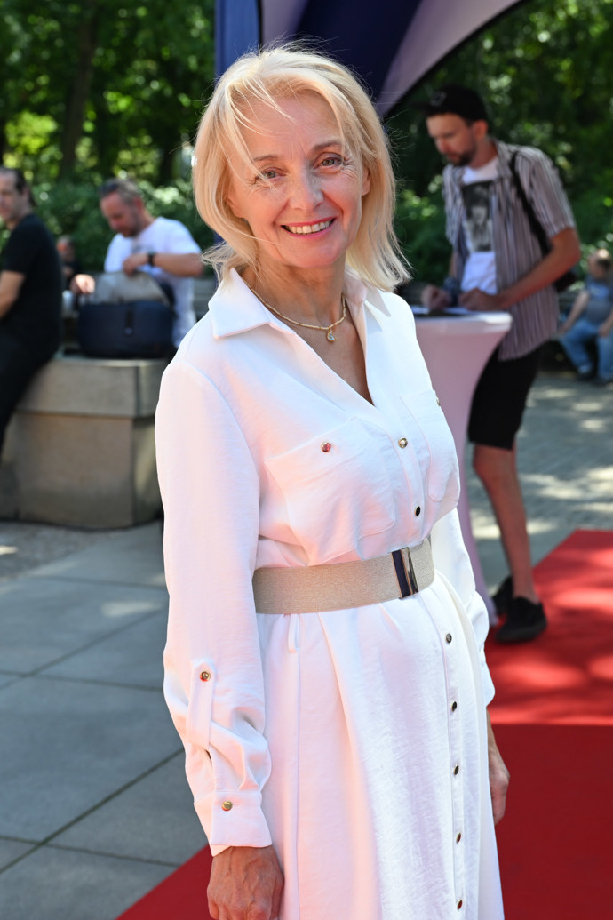FOTO: Veronika Žilková uvedla na pravou míru, jak to má s láskou. – stránka 4