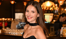 Sara Sandeva zazářila.