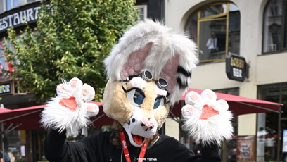 FOTO: Prague Pride 2025 byl plný rozmanitých oblečků.