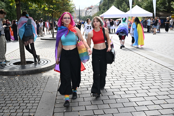 FOTO: Prague Pride 2025 byl plný rozmanitých oblečků. – stránka 160