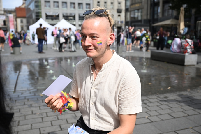 FOTO: Prague Pride 2025 byl plný rozmanitých oblečků. – stránka 155