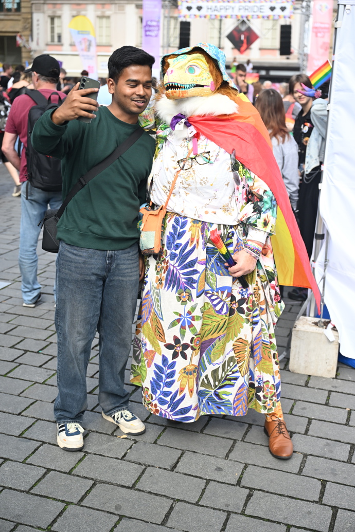 FOTO: Prague Pride 2025 byl plný rozmanitých oblečků. – stránka 141
