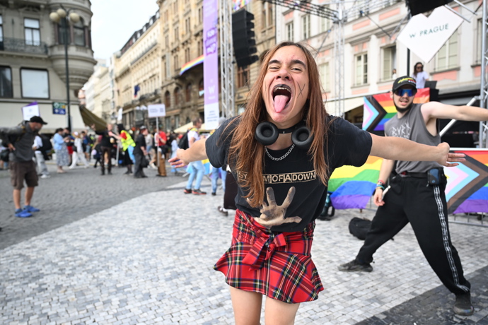FOTO: Prague Pride 2025 byl plný rozmanitých oblečků. – stránka 136