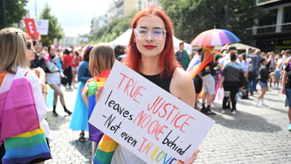 FOTO: Prague Pride 2025 byl plný rozmanitých oblečků.