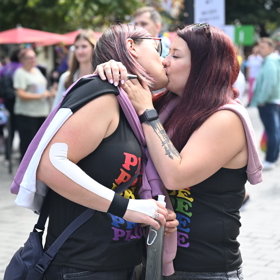 Prague Pride 2025 byl plný rozmanitých oblečků. 