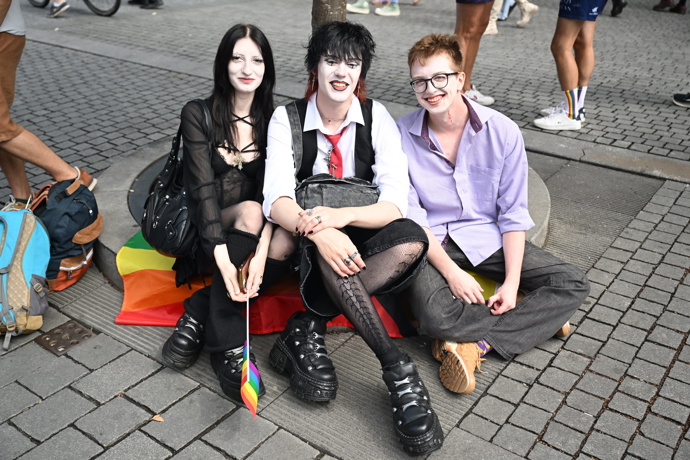 FOTO: Prague Pride 2025 byl plný rozmanitých oblečků. – stránka 109