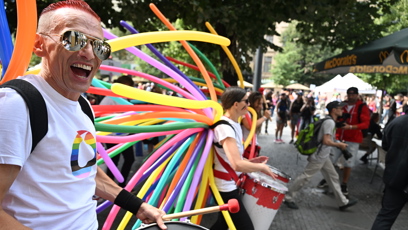 FOTO: Prague Pride 2025 byl plný rozmanitých oblečků.