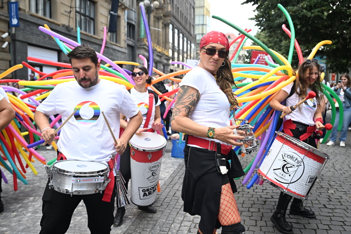 FOTO: Prague Pride 2025 byl plný rozmanitých oblečků. – stránka 96