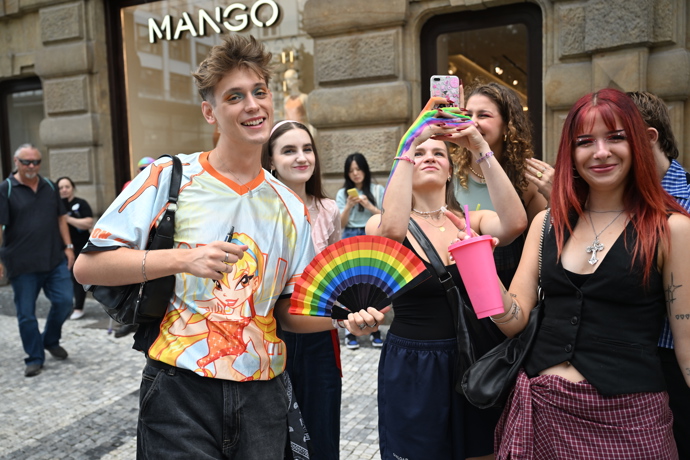 FOTO: Prague Pride 2025 byl plný rozmanitých oblečků. – stránka 95