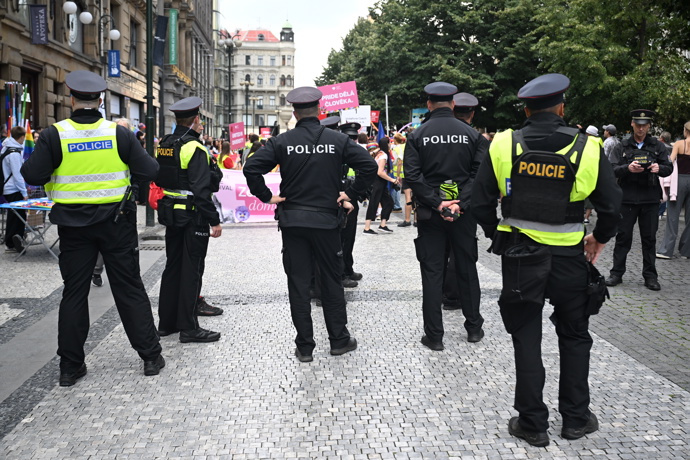 FOTO: Prague Pride 2025 byl plný rozmanitých oblečků. – stránka 94