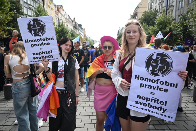 FOTO: Prague Pride 2025 byl plný rozmanitých oblečků. – stránka 78