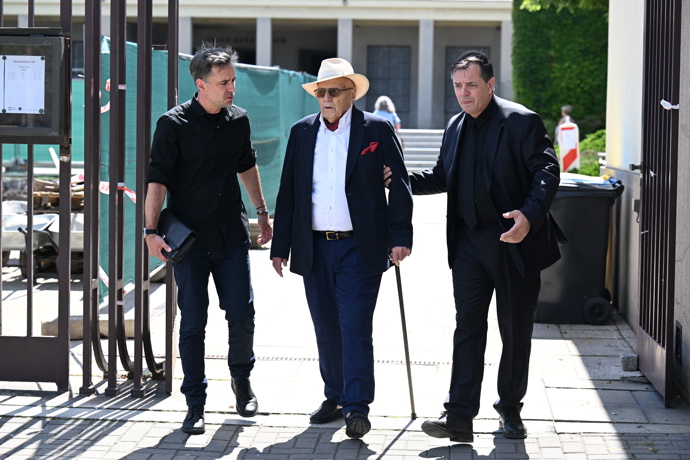 FOTO: Venku už mu bylo lépe. – stránka 1