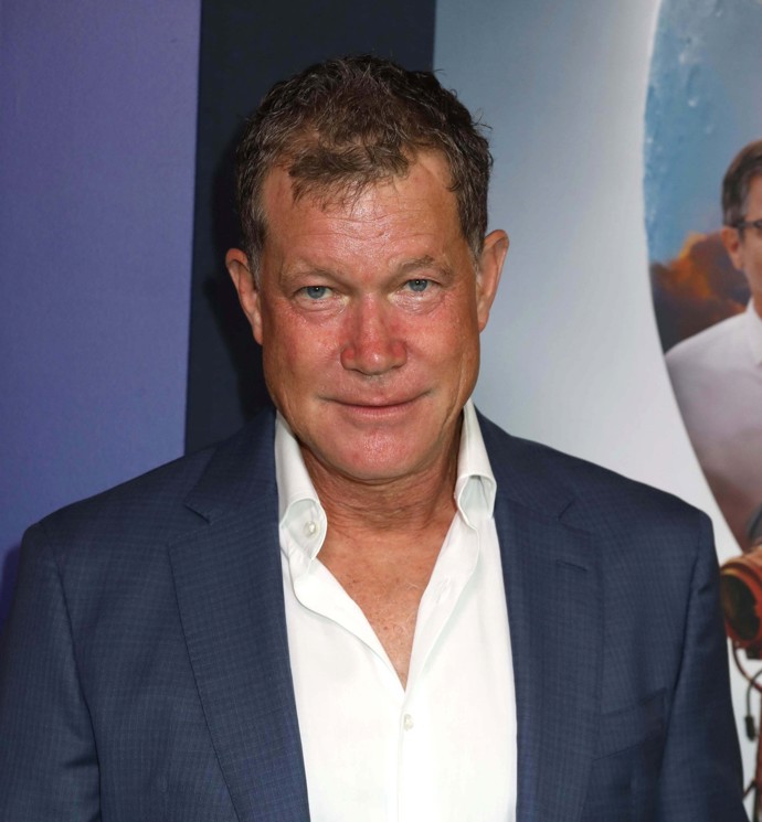 FOTO: Dylan Walsh měl autonehodu. – stránka 7