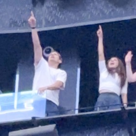 Ashton Kutcher a Mila Kunis se dobře bavili.