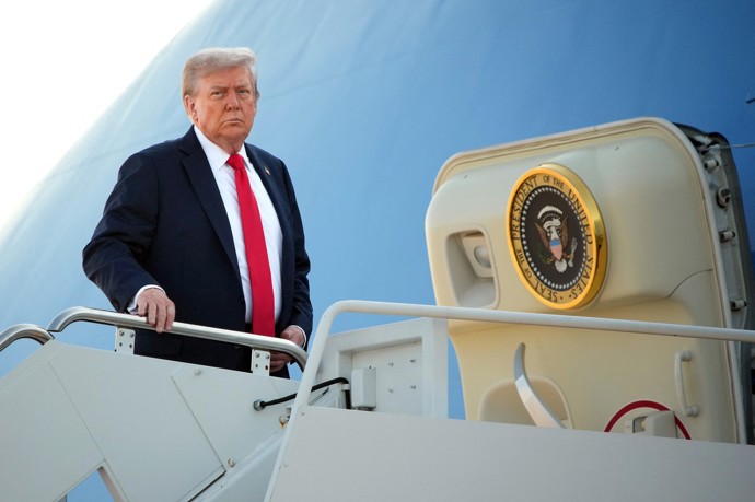 FOTO: Donald Trump dopředu řekl, že pozná jestli jednání někam vedou nebo ne. – stránka 10