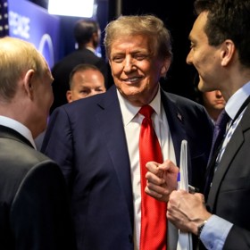 Na summitu v Budapešti se Trump s Putinem dohodli minulý týden.