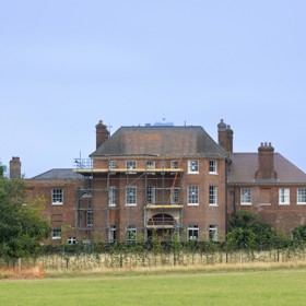 Sídlo Forest Lodge.