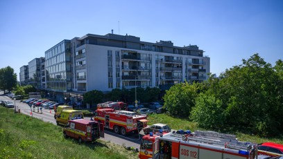 FOTO: Matka utopila dvě dcery ve vaně, nechala je ve vodě a zapálila byt