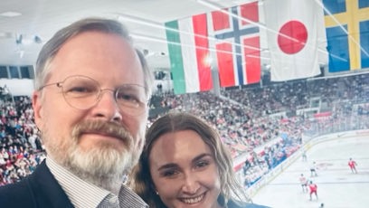 FOTO: Kateřina Pastorková s premiérem Petrem Fialou.