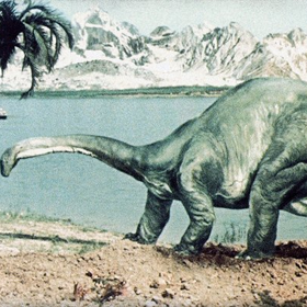 Jako odborný poradce filmu byl dosazen špičkový paleontolog Josef Augusta.