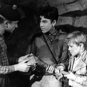 V New Yorku promítalo film hned 96 kin najednou. To byla rarita.