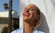 Simona Krainová ví jak zaujmout.